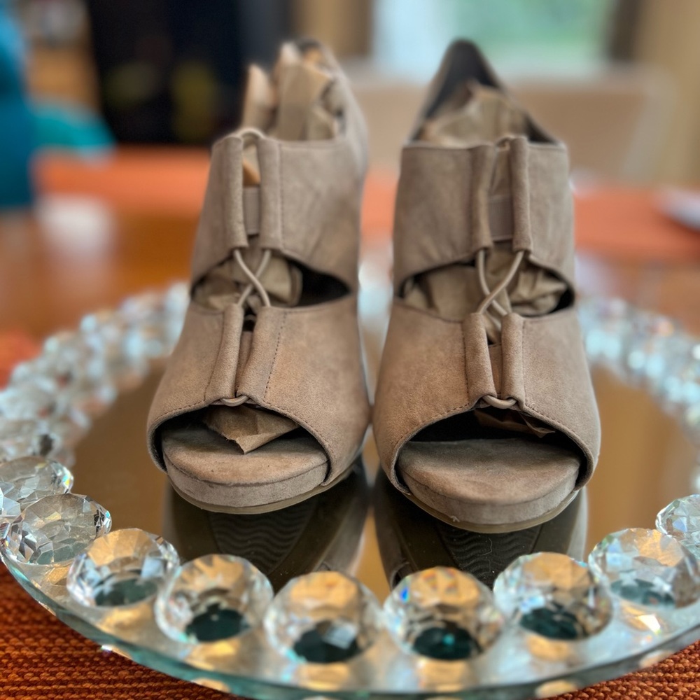 Dress barn ankle boots